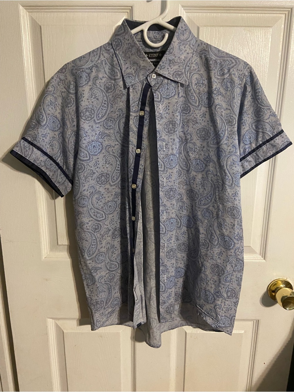 EUC Men’s ETZO Light Blue Paisely 100% Cotton Short Sleeve Shirt Sz L Slim Fit